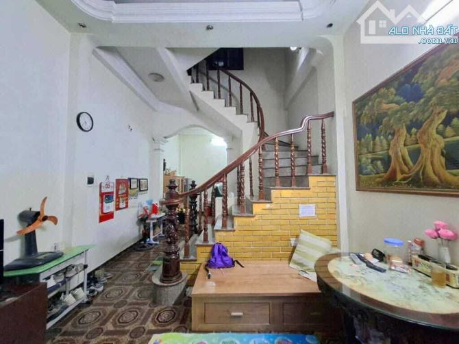 NỢ NẦN CẦN BÁN GẤP 9 TỶ NHÀ 3 TẦNG 85M DƯƠNG NỘI HÀ NỘI ngõ rộng thông đô thị.