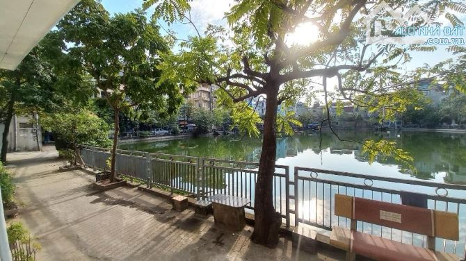 NHÀ CẤP 4 VŨ TÔNG PHAN PHÂN LÔ QUÂN ĐỘI OTO CÁCH NHÀ 5M NẰM SÁT HỒ ĐIỀU HOÀ  62M 12TỶ.