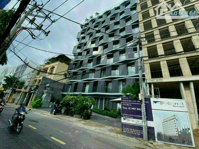 Toà nhà 6 tầng Nguyễn Xí quận Bình Thạnh gần 850m2 đất (20x52)m HĐT: 330tr/th chỉ 69 tỷ
