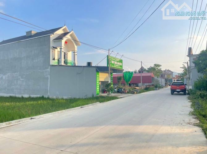 Đất MBQH xã Thái hòa gần mọi tiện ích đường ô tô tránh nhau