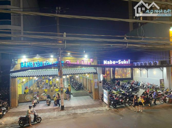 Hot ! Bán nhà mặt tiền Hậu Giang - 14,3 x 39m. Cn: 556m2. CTXD: hầm 7 tầng. Giá: 50 tỷ, Q6