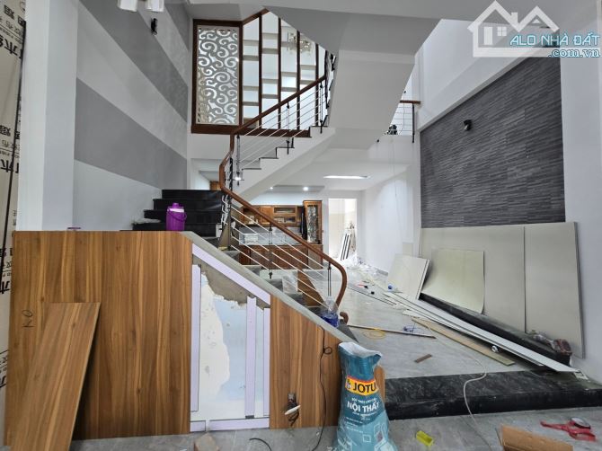 🏡 BÁN NHÀ 3 TẦNG ĐẸP – GIÁ TỐT TẠI HÒA MINH, LIÊN CHIỂU – ĐÀ NẴNG 🏡 💥 Nhà mới, vào ở