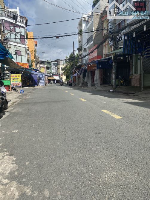 Nhà Lê Đức Thọ, P. 15, GV. DT: 7,6m x 18m CN: 117m2 tiện xây CHDV giá: 11,5 tỷ TL