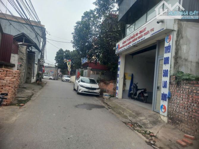 Bán lô đất trục chính Minh Quyết, Khai Quang giá 2,65 tỷ.