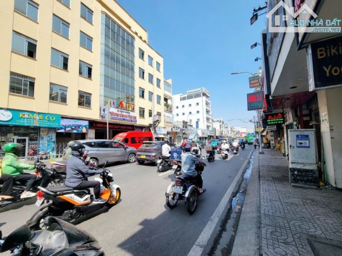 Mặt tiền Phan Đình Phùng DT 50m2, 2 tầng, 2 mặt tiền, pháp lý chuẩn, giá còn 17.5 tỷ TL