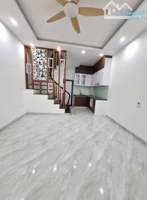 NGỌC TRỤC - ĐẠI MỖ, NHÀ MỚI ĐẸP - Ở NGAY - GẦN Ô TÔ, 35M2*5T, HƠN 6 TỶ