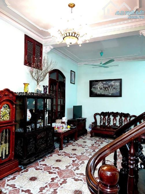 Bán gấp nhà mặt tiền phố cổ Đinh Liệt-Hoàn Kiếm-40 m2/2 tầng