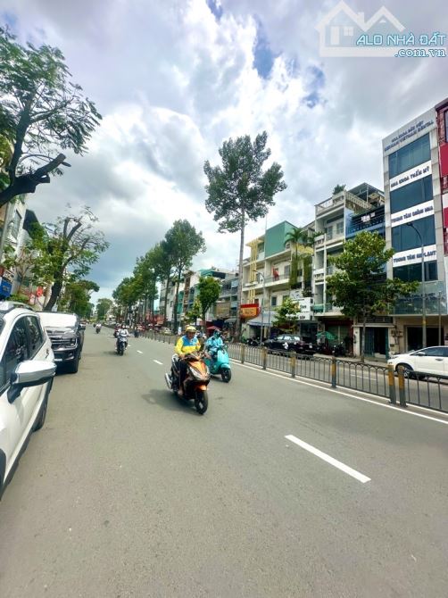 🔥🏠TRUNG TÂM QUẬN 10 - ĐƯỜNG LÊ HỒNG PHONG GẦN 3/2 ☘️HẺM 4M 🪸SÁT MẶT TIỀN💰👉7 TỶ