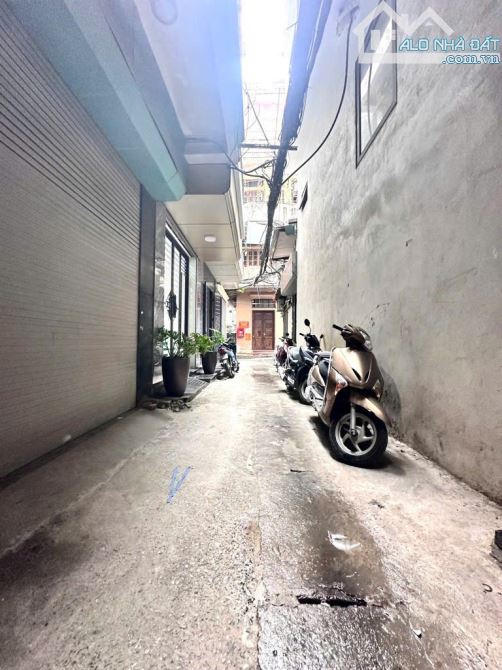 CẦU GIẤY - CỰC PHẨM NHÀ 6 TẦNG THANG MÁY, NỞ HẬU - GIẢM SÂU ĐÓN KHÁCH