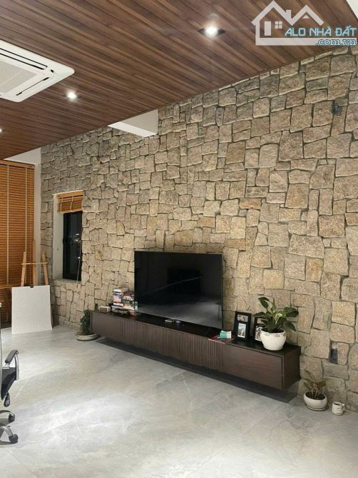 CHDV 262M2  - DƯƠNG QUANGX HÀM -  P5 - VIP KHU VỰC GÒ VẤP - 45TỶ - 10