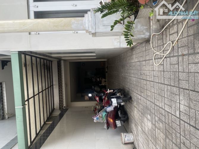 BÁN BIỆT THỰ GÒ VẤP - NGANG KHỦNG 7M – NHỈNH 18 TỶ – FULL NỘI THẤT CAO CẤP - 10