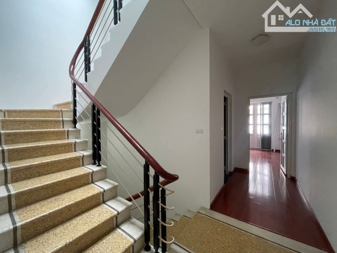 LIỀN KỀ VĂN QUÁN - HÀ ĐÔNG - PHÂN LÔ KINH DOANH - 2 MẶT THOÁNG - GARA Ô TÔ - VỈA HÈ - 68M - 10