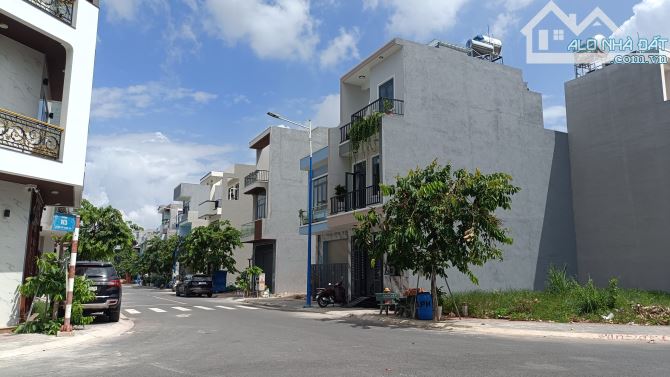 💥BÁN GẤP LÔ ĐẤT MẶT TIỀN, KTC ĐÔNG HOÀ C, NGANG 5M, QL1K, DĨ AN, CHỈ HƠN 5 TỶ - 1