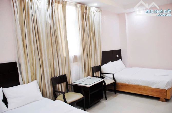 KHƯƠNG ĐÌNH - TOÀ HOTEL MẶT PHỐ 150m2, 8 tầng TM, mặt tiền 6.4m - Dòng tiền đỉnh - Giá tốt - 1