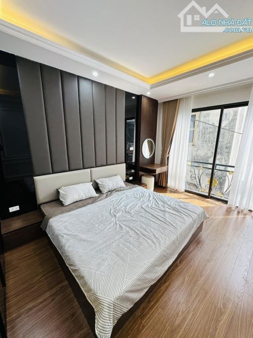 XUÂN LA _ 5 Tầng _2 Thoáng_Nhỉnh 14 Tỷ_ 20M RA PHỐ - 1