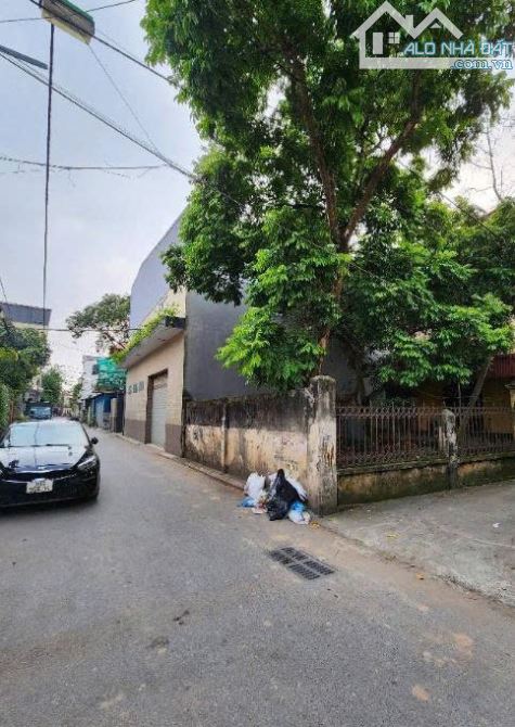 CẦN BÁN GẤP,  ĐẤT  KINH DOANH, 37M2, MẶT TIỀN RỘNG 5,4M, LÔ GÓC, Ô TÔ TRÁNH, NHỈNH 7 TỶ - 1