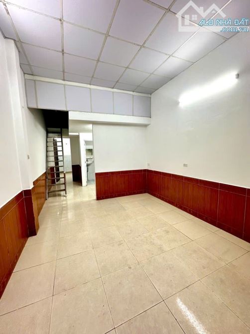Anh Tuấn Anh nhờ bán nhà Liên Mạc – 40m², cấp 4, gần ô tô tránh giá hơn 4 tỷ. - 1
