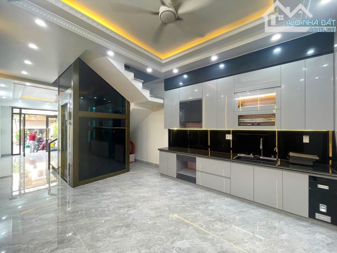 Nhà 4 tầng thang máy TĐC Sao Sáng tuyến 2 Ngô Gia Tự - 60m2 - Đường 15m - 1