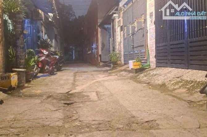 Bán nhà hẻm 3m, Thới An 13, Quận 12, 61 m² (4.5m x 13.5m), 3 tầng - Giá 5.1 tỷ TL - 1