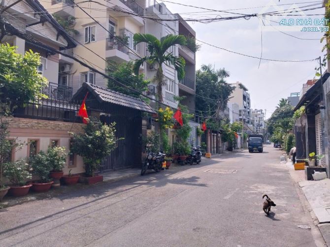 Bán Biệt Thự - DT 210m² , Phường 15 , Gò Vấp. - 1