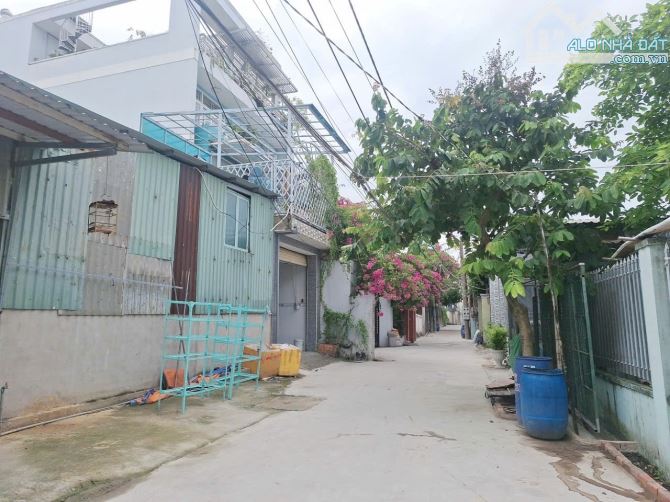 Chỉ 8.5 tỷ DT 270m2 đất, có nhà cấp 4, đường Vĩnh Phú 14, Vĩnh Phú, Thuận An, BD - 1