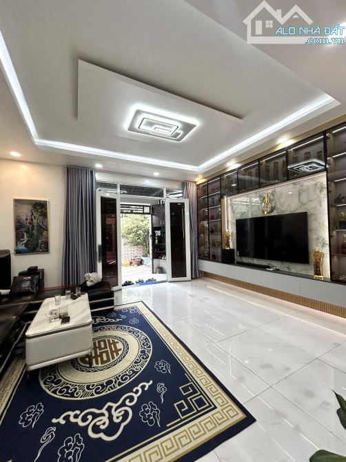 🏡 NHÀ ĐẸP trung tâm Q.6 - Ngang khủng 6m - 6PN Full nội thất cao cấp chỉ 1️⃣x tỷ còn TL. - 1