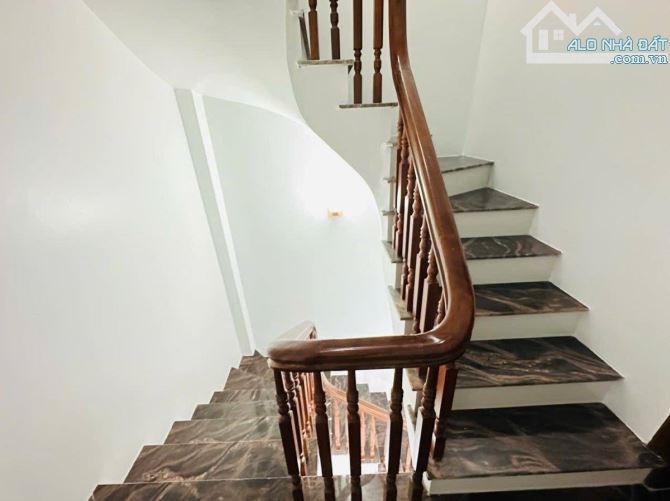 XUÂN ĐỈNH 35M² – 5 TẦNG – BÃI GỬI Ô TÔ – VÀI BƯỚC Ô TÔ TRÁNH – 7.9 TỶ - 1