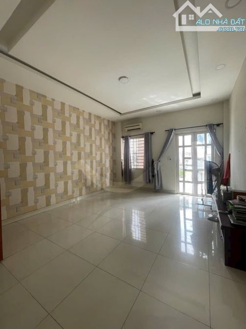 MẶT TIỀ.N NỘI BỘ LIỀN HƯƠN.G LỘ 2 - NGÃ TƯ 4 XÃ - KINH DOAN.H - ( 4.5X18M ) - 1