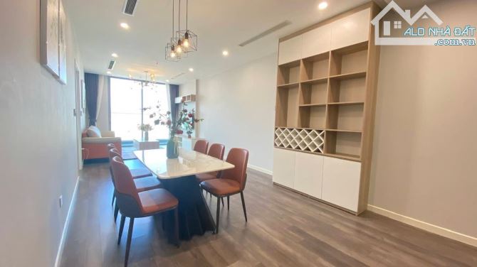 Bán Căn hộ Times Tower Lê Văn Lương DT 128m 3PN Full NT SĐCC Hướng ĐN căn góc giá 11,5 tỷ - 1