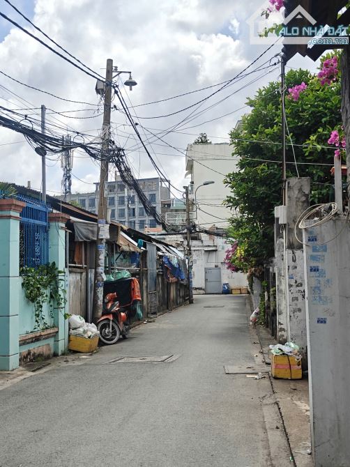 Nhà cấp 4, 4.5x18m hẻm 5m đường Phan Văn Hớn, giá 6.1 tỷ TL - 1