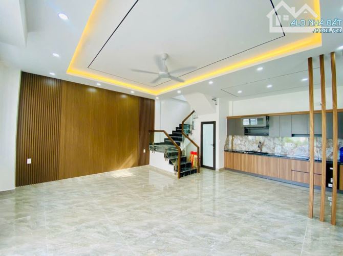 Nhà độc lập lô góc 3,5 tầng tổ 6 TT An Dương, Hải Phòng ô tô đỗ cửa ngõ thông - 1