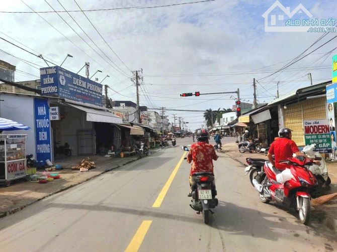 Chỉ 1.72 tỷ sở hữu 1314m2 đất thổ đường nhựa cực đẹp - 1