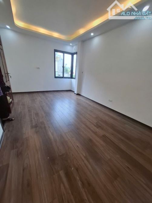 BÁN NHÀ NGỌC HỒI 32M² 5 TẦNG, SỔ ĐỎ SẴN, GẦN Ô TÔ GIÁ CHỈ CÓ 4.2 TỶ - 1