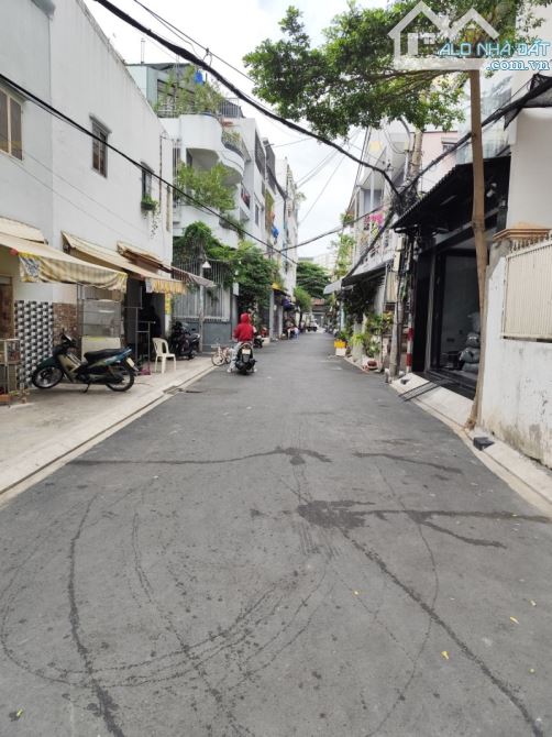 Bán nhà Trịnh Đình Trọng Tân Phú 52m² (4x13m) 2 tầng 3PN Giá chỉ 5 tỷ xx - 1
