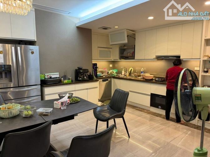 KHUẤT DUY TIẾN_THOÁNG TRƯỚC & SAU_VỈA HÈ ĐÁ BÓNG_CHỦ MỚI MUA XÂY TOÀ BUILDING KD TUYỆT ĐỈN - 1