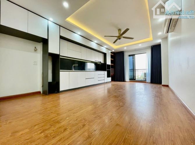 NHÀ Ở ĐẸP – THANG MÁY 6 TẦNG _ 60/68M2 – MẶT TIỀN 4,3M ! HIẾM – ÔTÔ TRÁNH ! MINH KHAI- BTL - 1