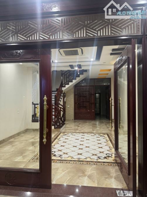 Bán căn Nhà nhìn Vườn Hoa chung cư Hợp Phú, khu hud A, Võ Cường, tp BN  ♦️DT 82,5m2 - 1
