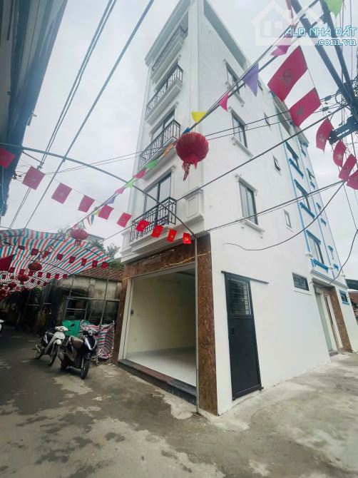Bán căn góc 5 tầng, đường thông Ôtô vào nhà. Cách 280m đến trường THPT Tân Lập, Đan Phượng - 1