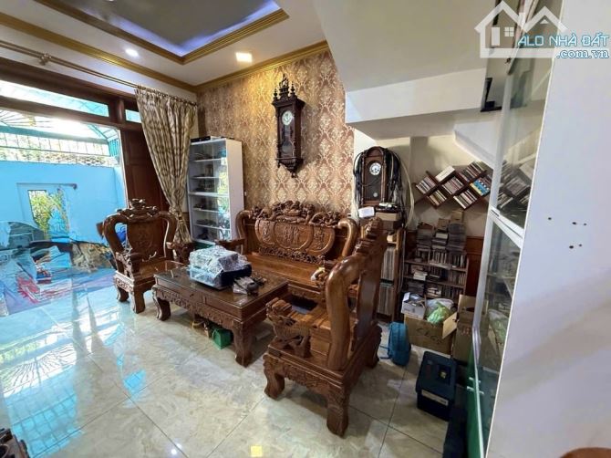 🔥Nhà 3 TẦNG KHU VILLA - Hà Huy Giáp, Quận 12- DT 7x14m -TẶNG NGAY NỘI THẤT - 💰 7.6 Tỷ - 1