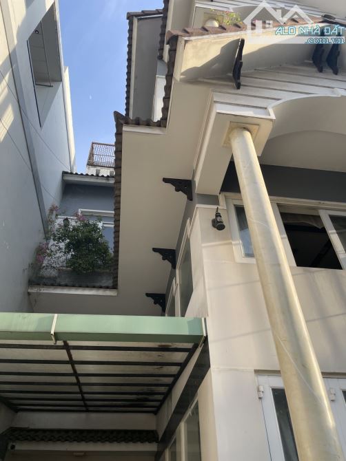 Lê Văn Thọ - Gò Vấp - 121m2 - 4 Tầng - Hẻm Ôtô - Hoàn công - SHR - 1