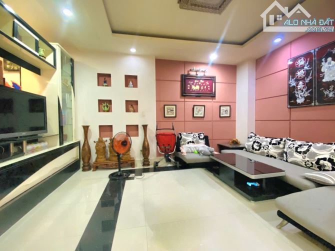 Bán Nhà Trung Tâm Quận 10, 87m², 5 Tầng, Hẻm 8m, Gần Chợ Thuốc, Chỉ 14 Tỷ - 1