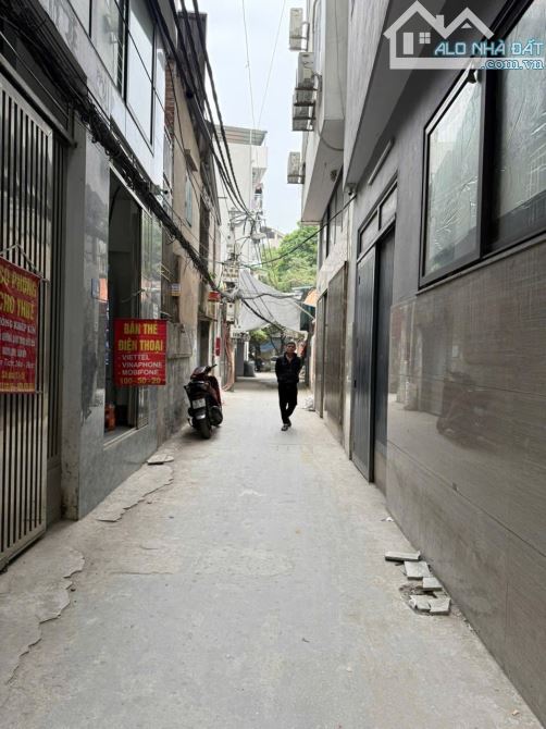 BÁN CCMN TRIỀU KHÚC 60M2 8 TẦNG MT 4,5M - 12 PHÒNG CHO THUÊ 60 TRIỆU/THÁNG - GIÁ 11,7 TỶ - 1