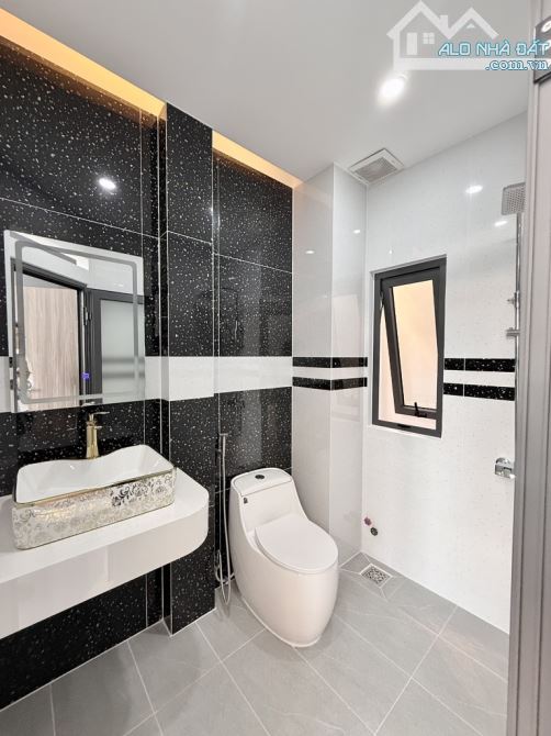 Bán nhà mới 5 tầng Lê Văn Thọ, Phường 14, Gò Vấp, DT 4x15, Giá 9,9 tỷ - 12