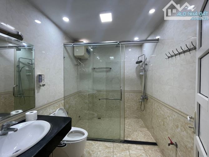 LIỀN KỀ VĂN QUÁN - HÀ ĐÔNG - PHÂN LÔ KINH DOANH - 2 MẶT THOÁNG - GARA Ô TÔ - VỈA HÈ - 68M - 12