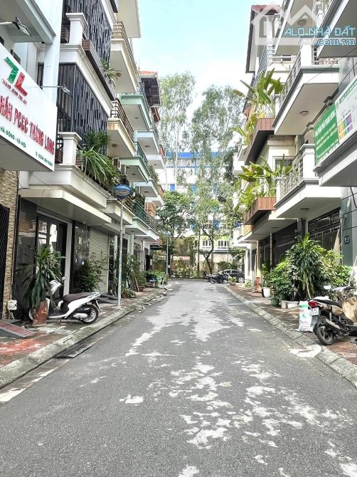 LIỀN KỀ VĂN QUÁN - HÀ ĐÔNG - PHÂN LÔ KINH DOANH - 2 MẶT THOÁNG - GARA Ô TÔ - VỈA HÈ - 68M - 14