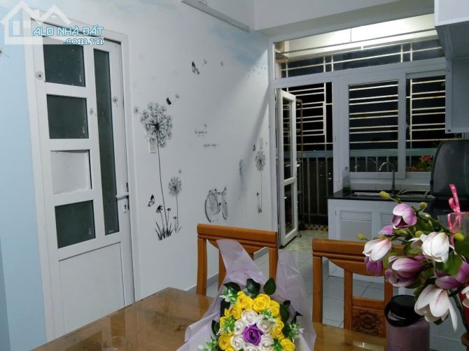 Cho thuê căn hộ 68m - Chung cư 242 Nguyễn Hữu Cảnh, P. Rạch Dừa, TP. Vũng Tàu