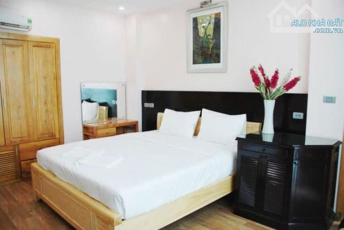 KHƯƠNG ĐÌNH - TOÀ HOTEL MẶT PHỐ 150m2, 8 tầng TM, mặt tiền 6.4m - Dòng tiền đỉnh - Giá tốt - 2