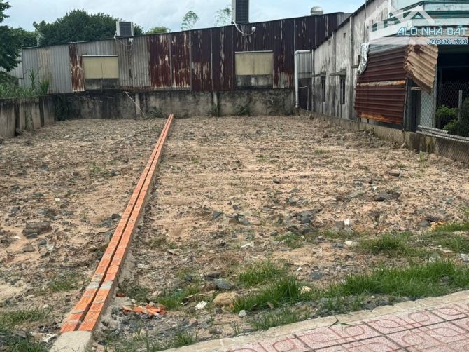 Bán 2 lô liền nhau 5.92*25m. Mặt tiền kinh doanh Trần Thị Bốc. Hocmon - 2
