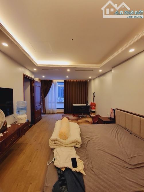 SIÊU PHẨM TỨ LIÊN - 7 TẦNG THANG MÁY - NỘI THẤT SANG TRỌNG - PHÂN LÔ Ô TÔ TRÁNH - 2