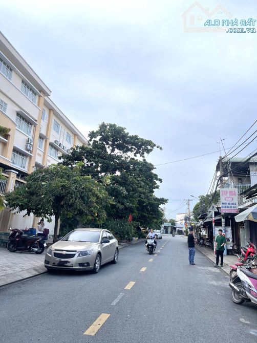 Bán Nhà 3 Tầng Bình Chiểu – 68m² vuông vức – Hẻm Ô Tô – Chỉ 5.06 Tỷ Gần khu Khiết Tâm - 2